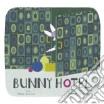 Bunny Hotel. Ediz. italiana e inglese libro