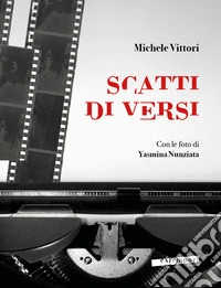 Scatti di versi libro
