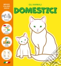 Gli animali domestici. Imparo coloro gioco libro