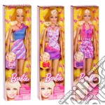 Mattel T7584 - Barbie Fashion And Beauty - Barbie Regala Accessorio (un articolo senza possibilità di scelta) articolo cartoleria di Mattel