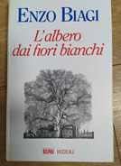 L`albero dai fiori bianchi libro usato