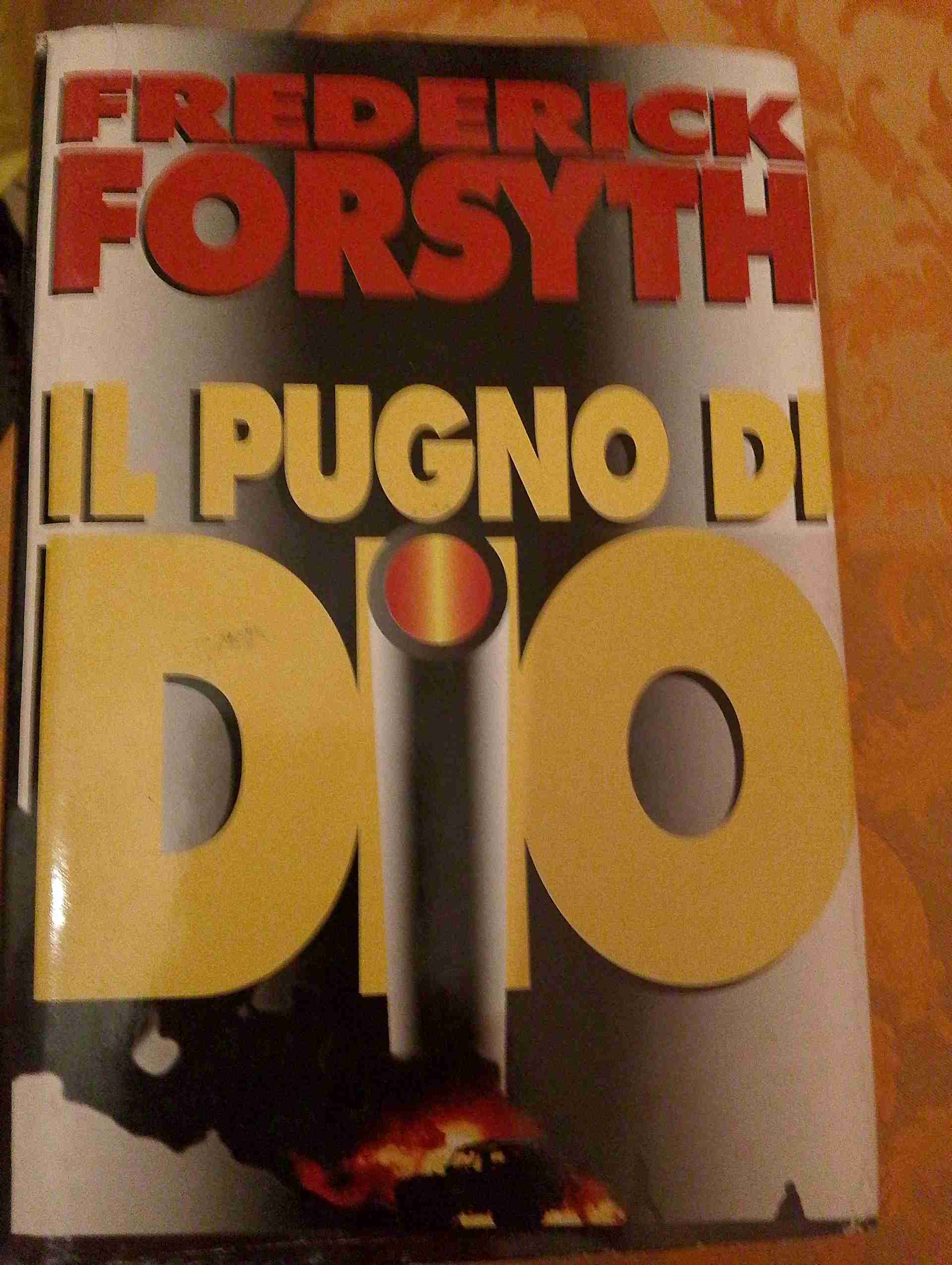 Il pugno di dio libro usato