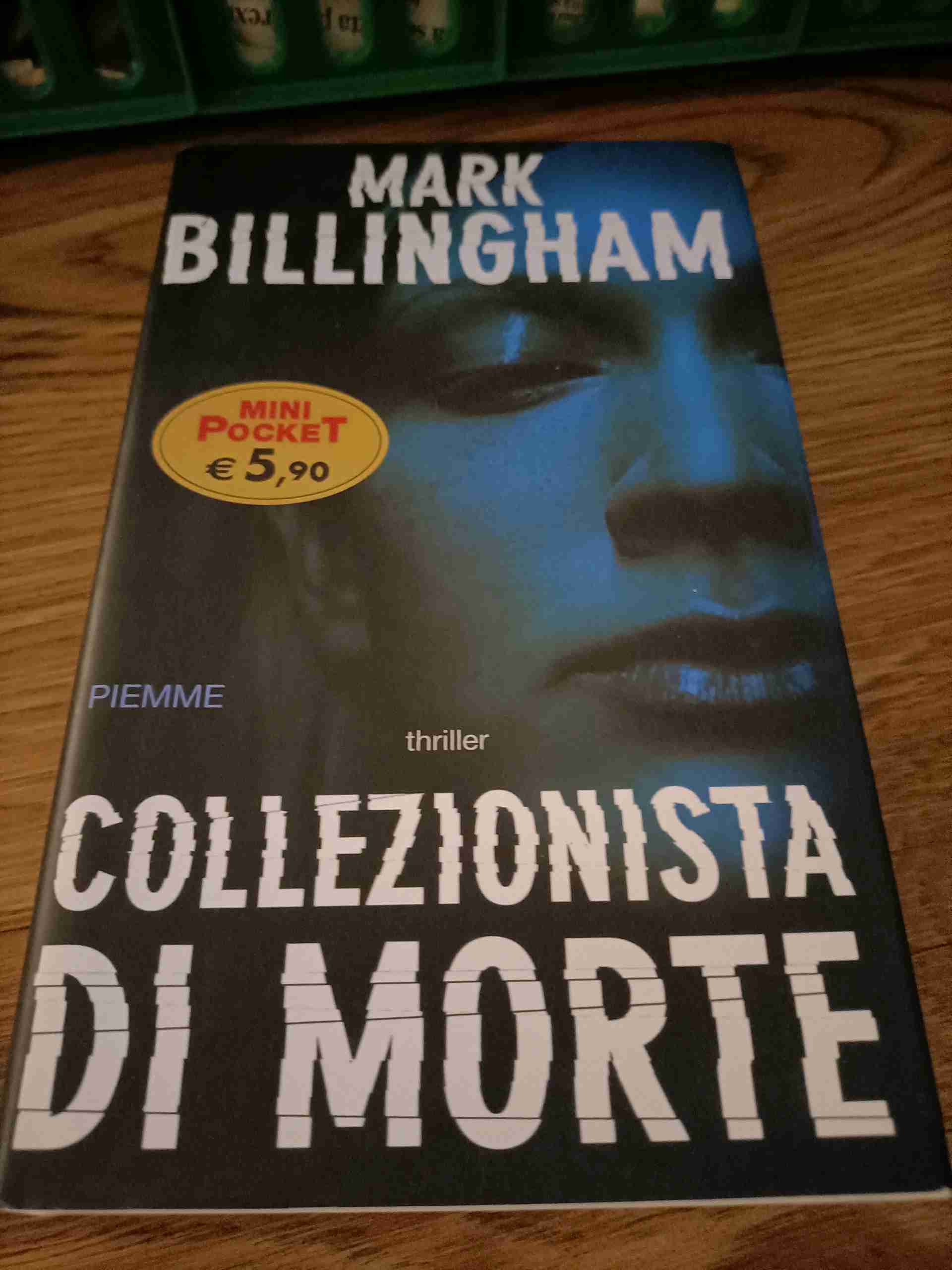 COLLEZIONISTA DI MORTE libro usato