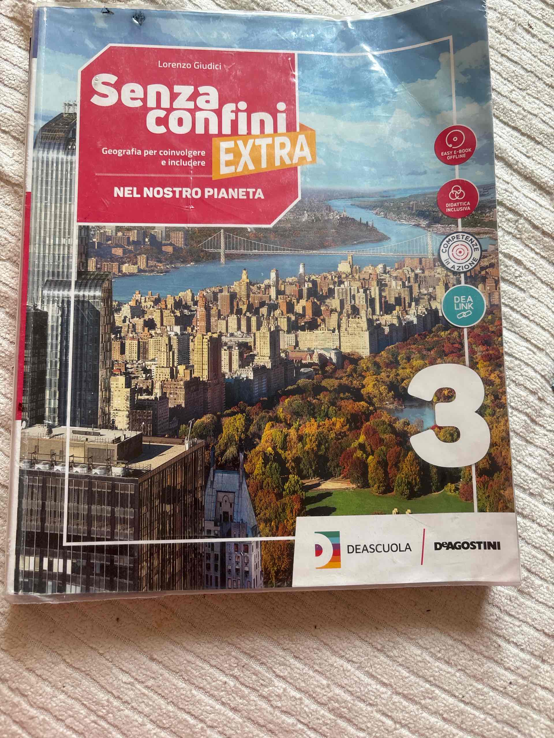 Senza confini extra. Con atlante e percorsi interdisciplinari aggiornati. Per la Scuola media. Con ebook. Con espansione online. Con DVD-ROM. Vol. 3 libro usato