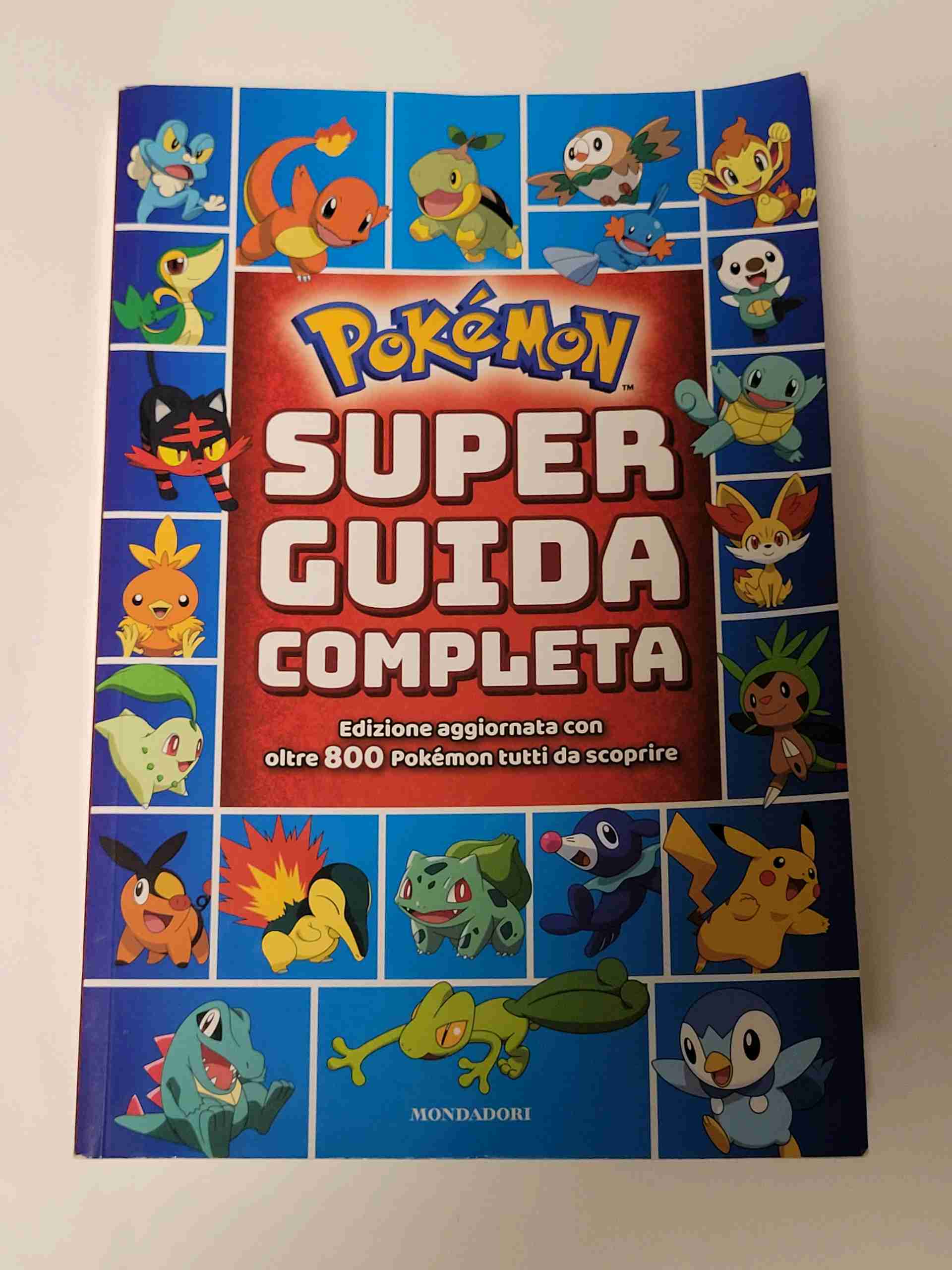 Pokémon. Super guida completa libro usato