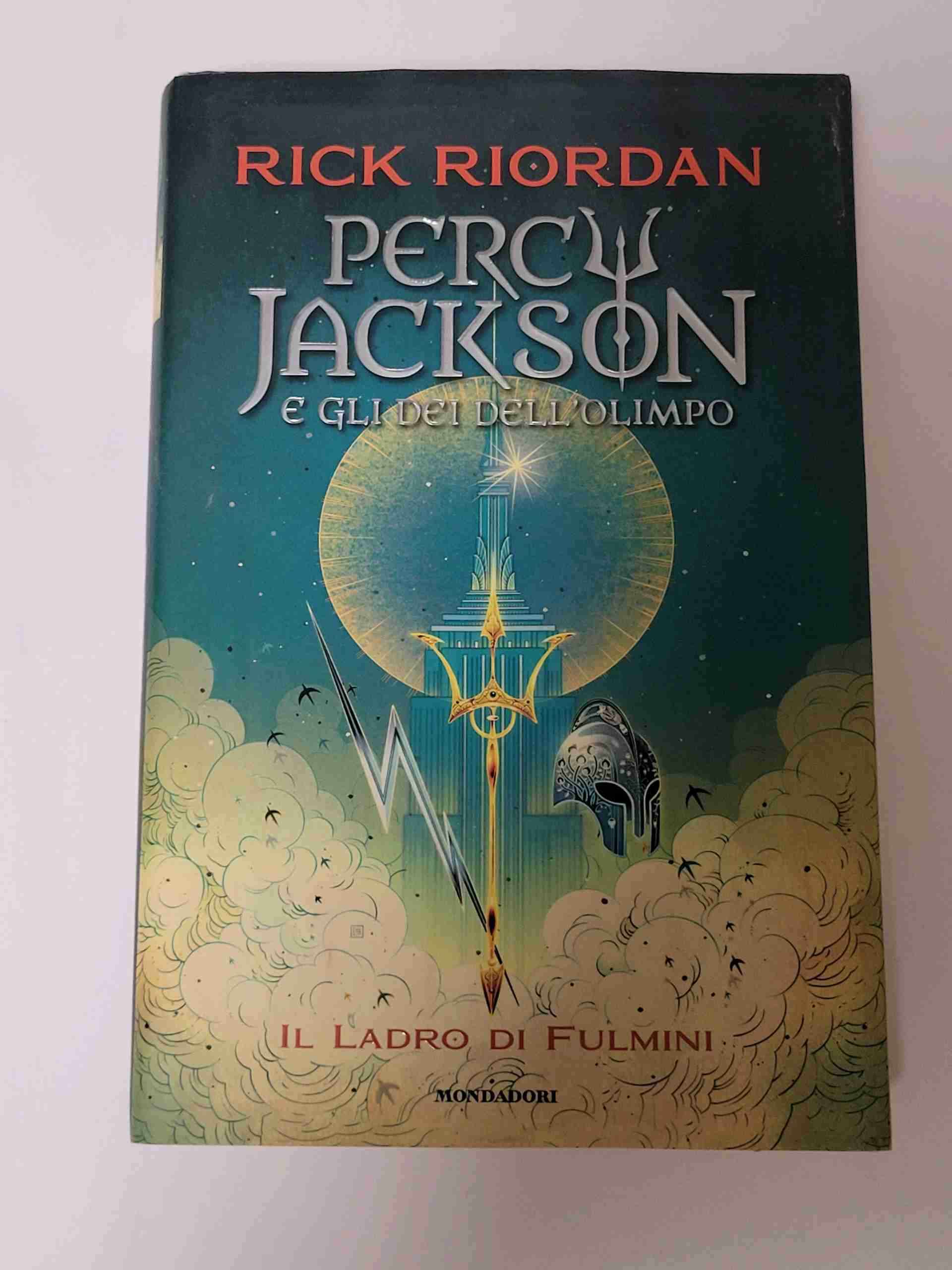 Il ladro di fulmini. Percy Jackson e gli dei dell'Olimpo libro usato