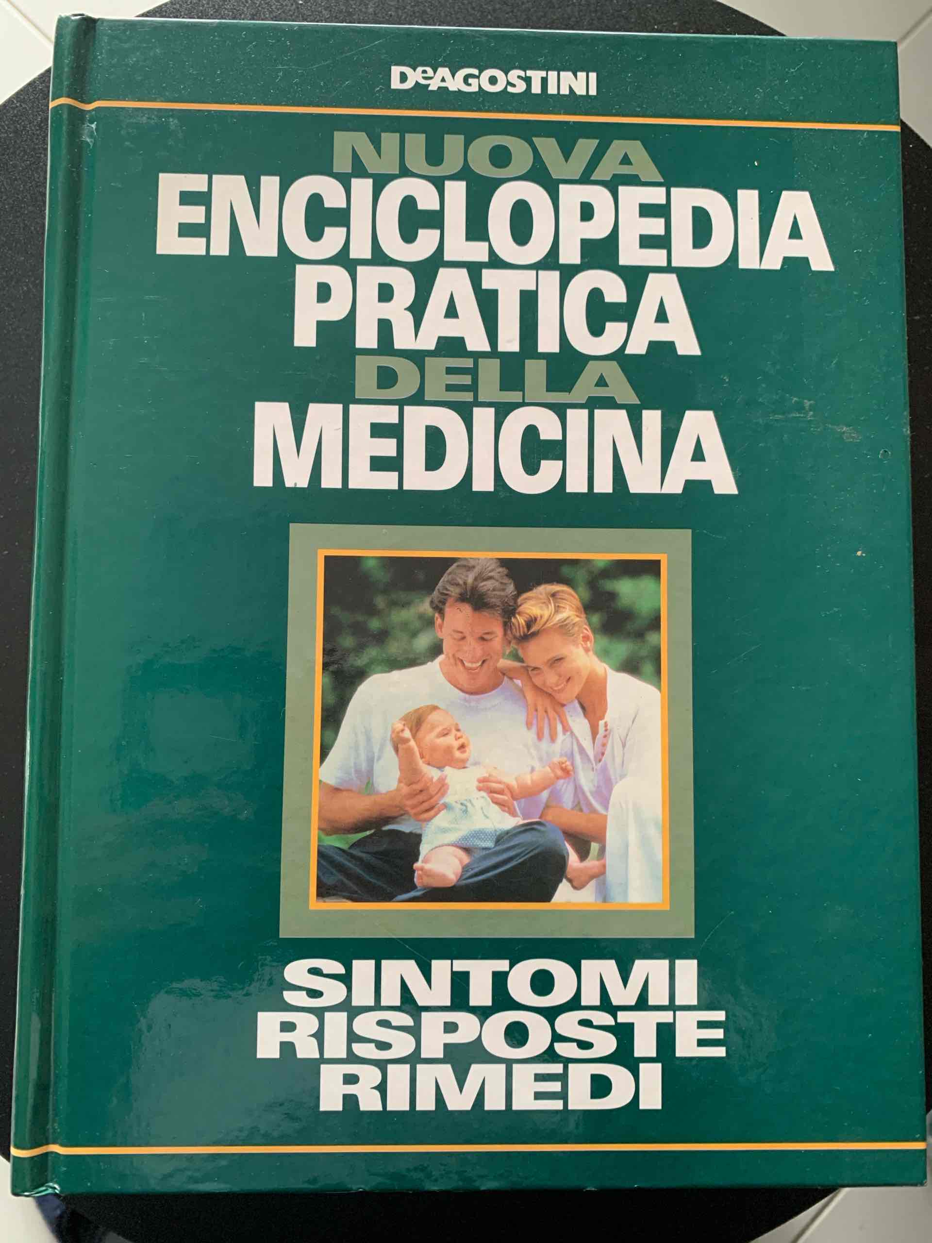 Enciclopedia pratica della Medicina libro usato