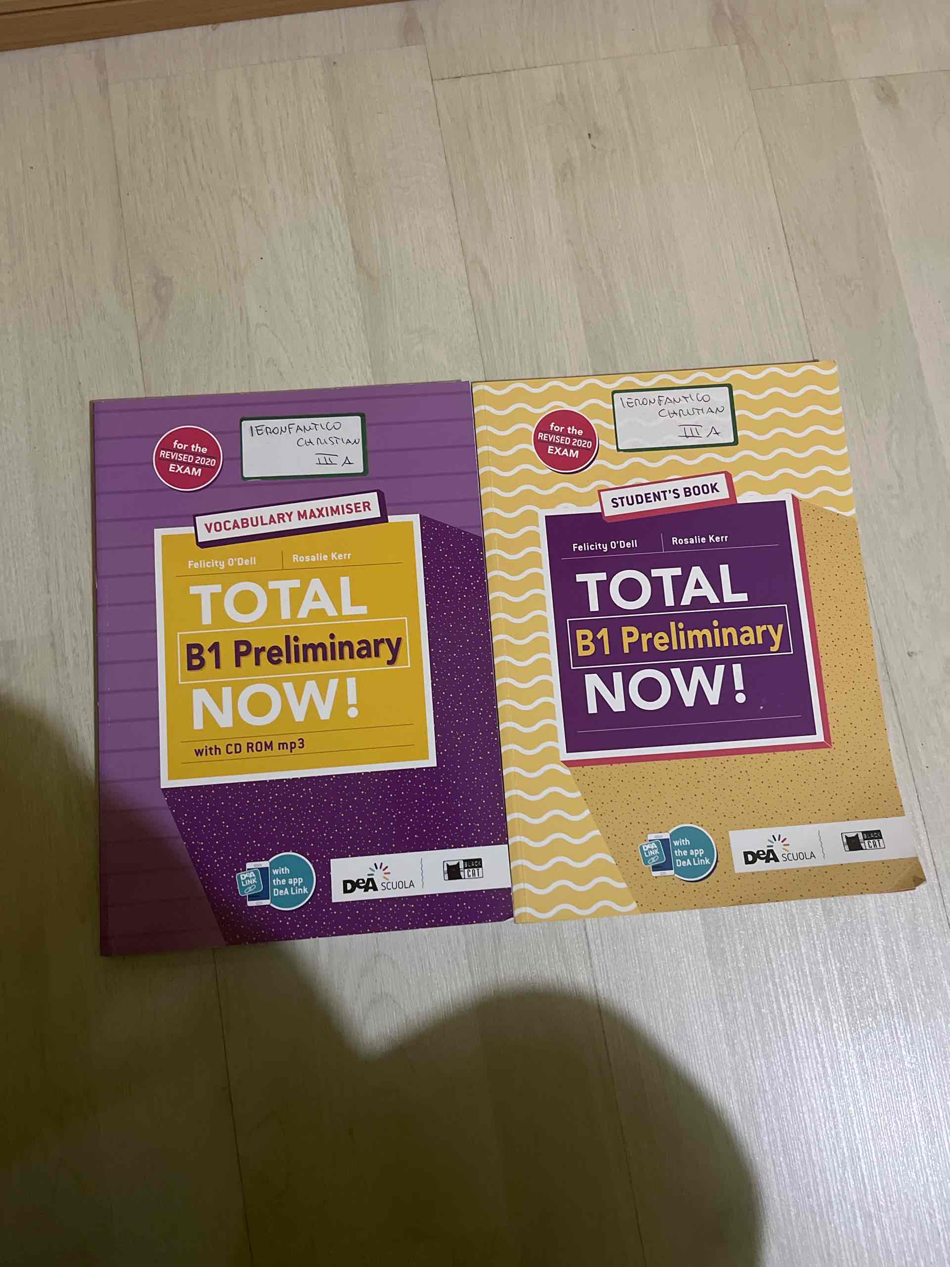 Total B1 preliminary now! Student's book. Per le Scuole superiori. Con e-book. Con espansione online. Con Libro: Vocabulary maximizer. Con CD-ROM libro usato