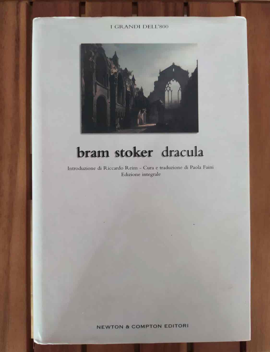 Dracula libro usato