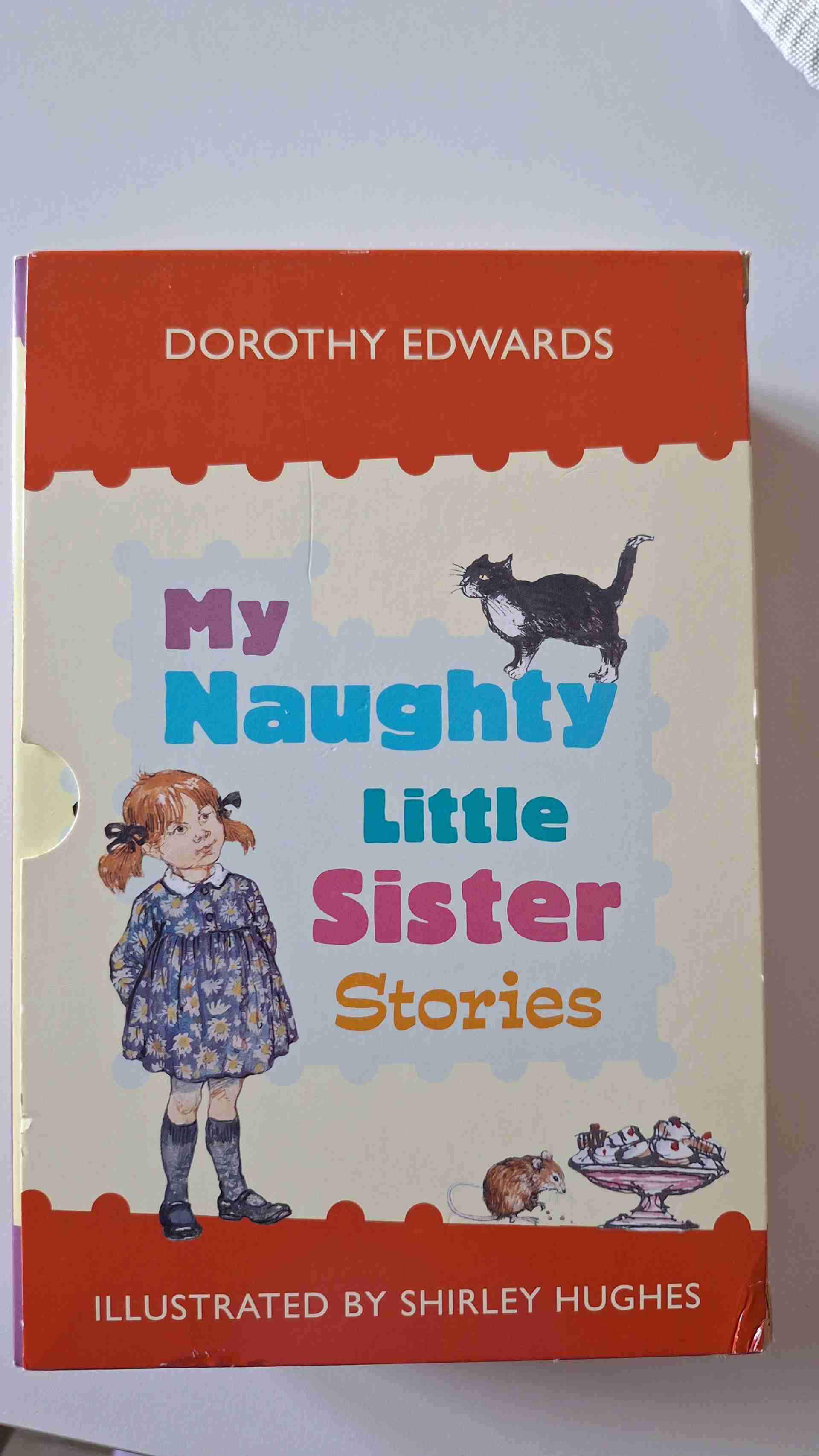 My naughty little Sister stories libro usato