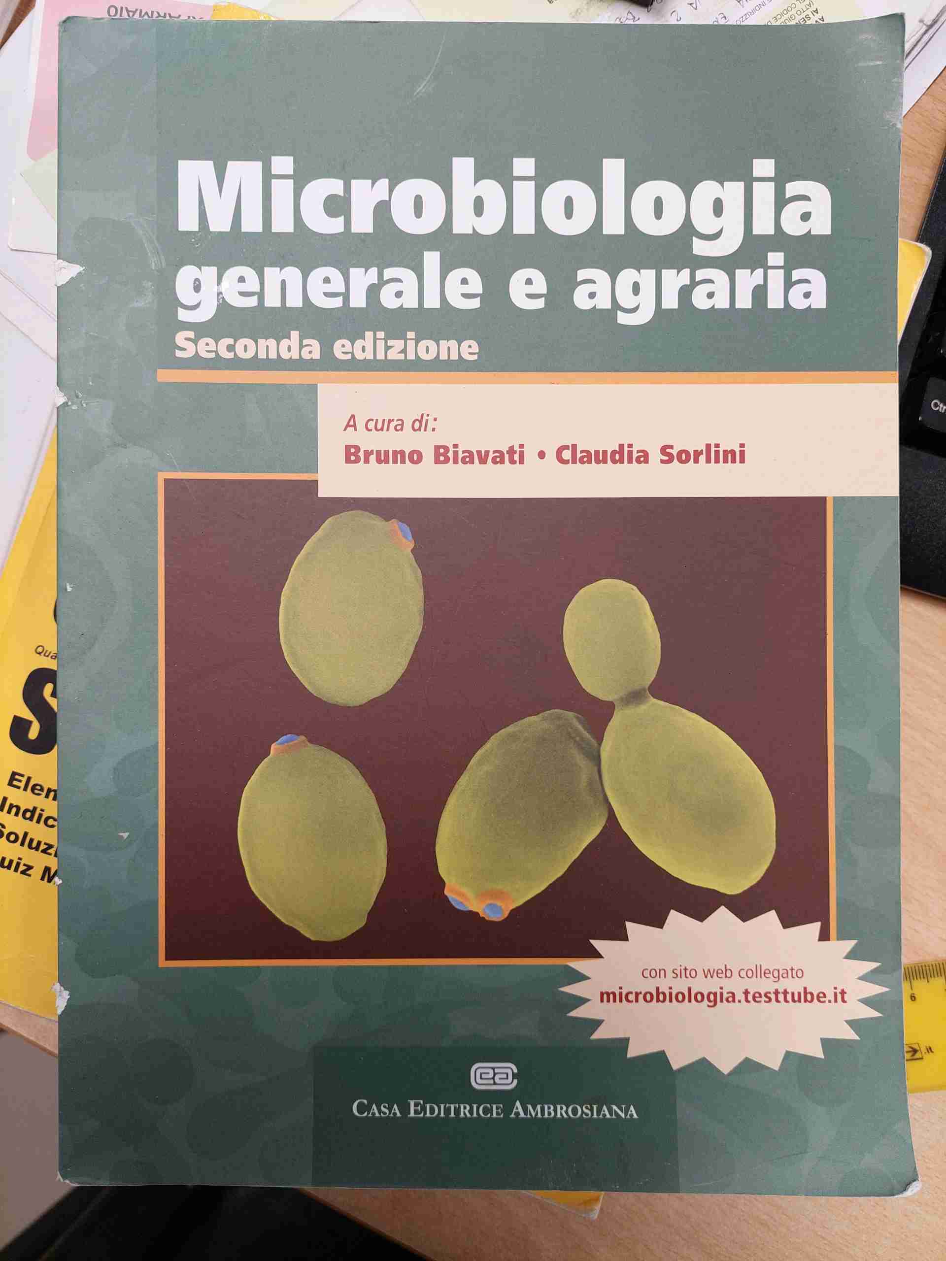 MICROBIOLOGIA GENERALE E AGRARIA libro usato