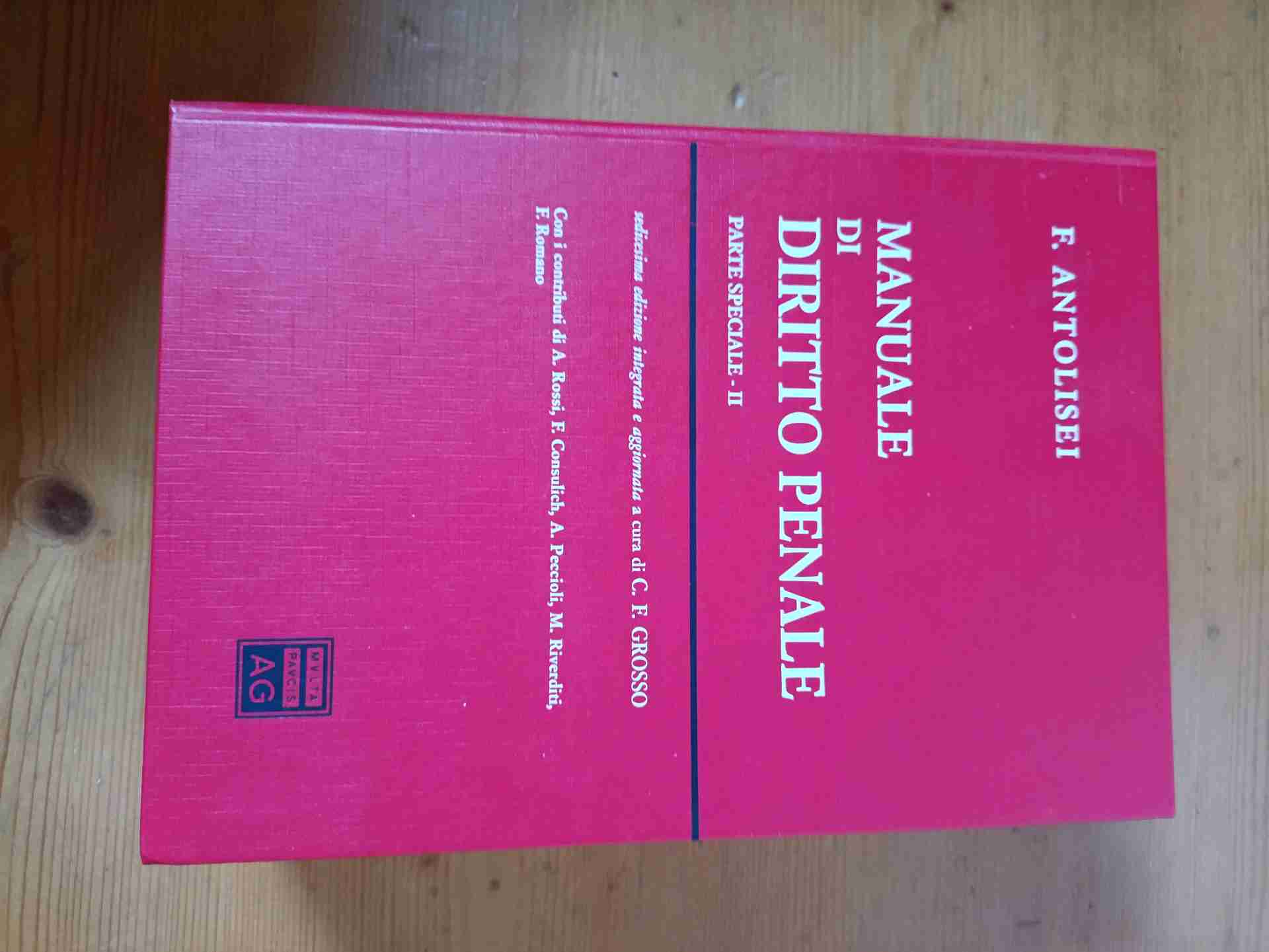 Manuale di diritto penale. Parte speciale. Vol. 2 libro usato