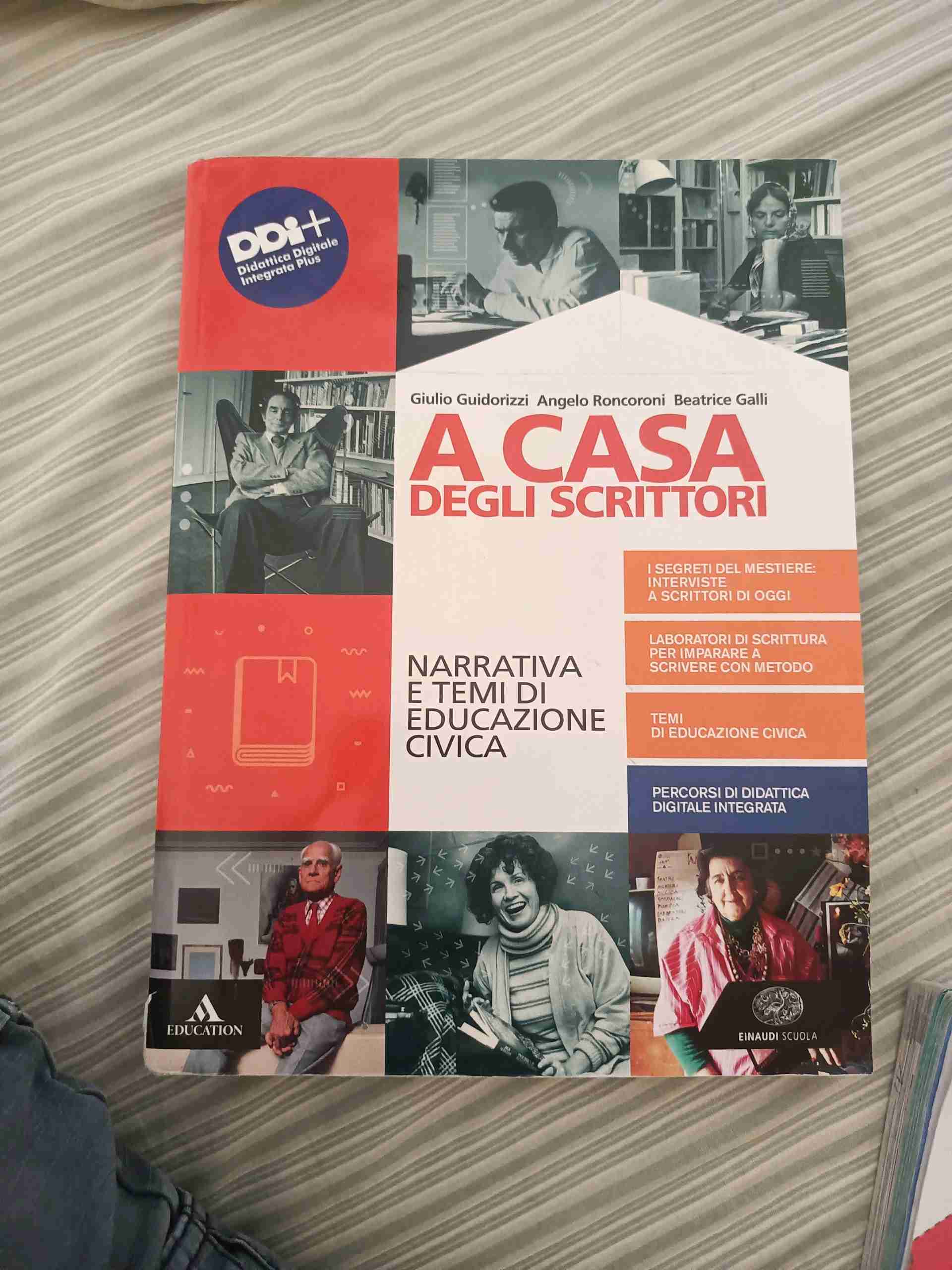 A casa degli scrittori. Narrativa e temi di Educazione civica. Con Competenze di scrittura ed Esame di Stato e Antologia dei Promessi sposi. Per le Scuole superiori. Con e-book. Con espansione online libro usato