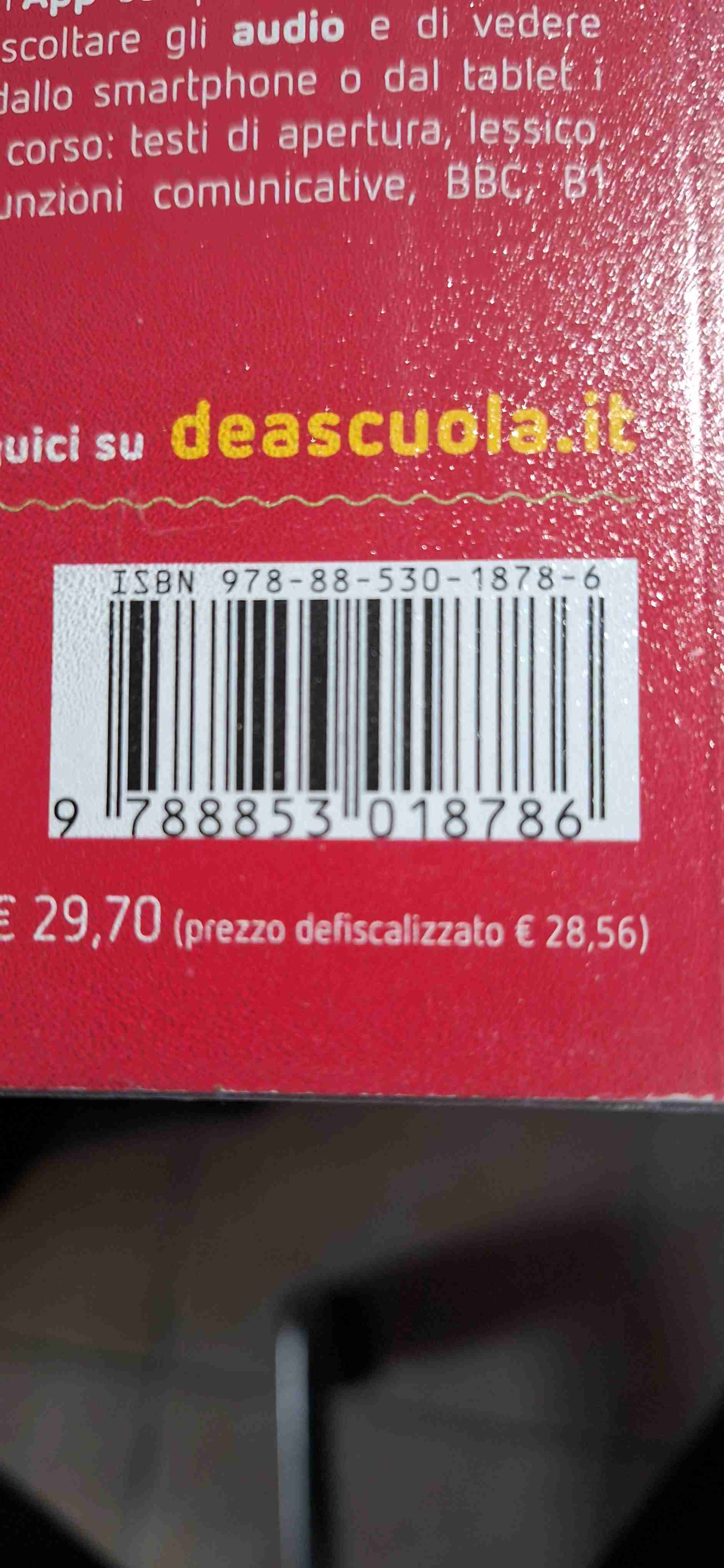 In time. Student's book-Workbook. Per le Scuole superiori. Con e-book. Con espansione online. Con DVD-ROM. Con Libro: Tavola dei verbi. Vol. 2 libro usato