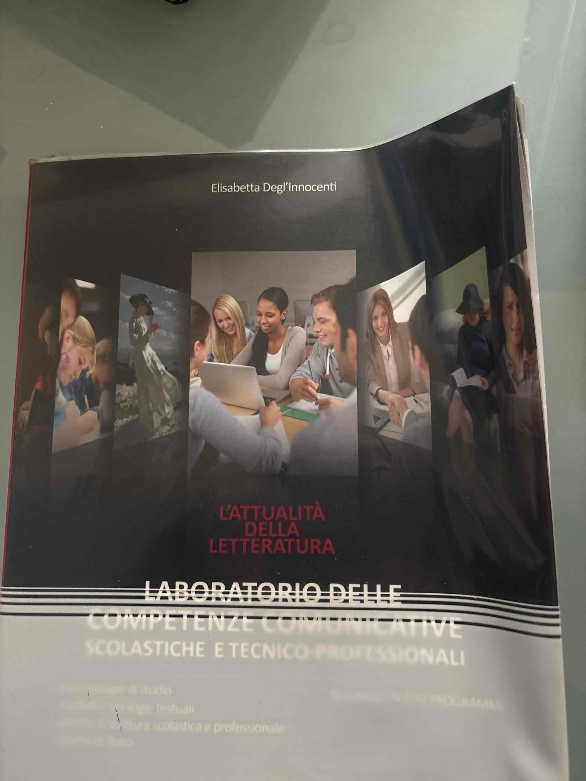 Attualità della letteratura. Con Divina Commedia-Laboratorio competenze. Per le Scuole superiori. Con espansione online. Vol. 1: Dalle origini alla Controriforma libro usato